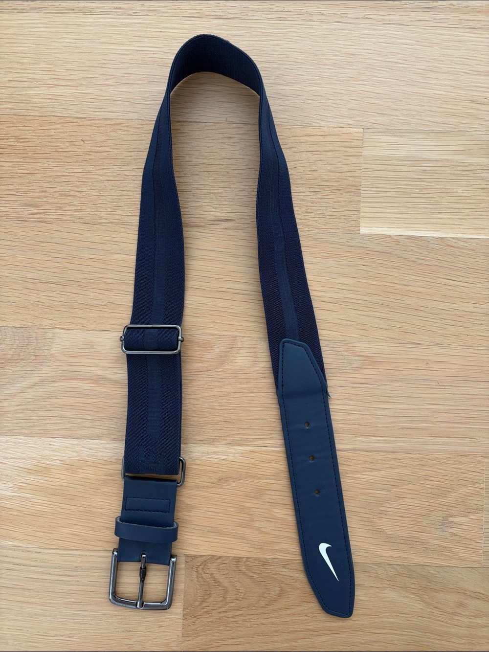 Nike Navy Stretch Belt Adjustable Golf Athletic Belt